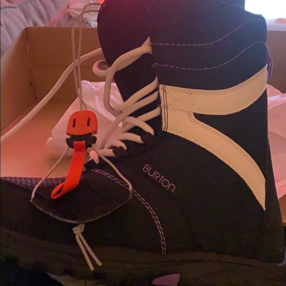Winter boots